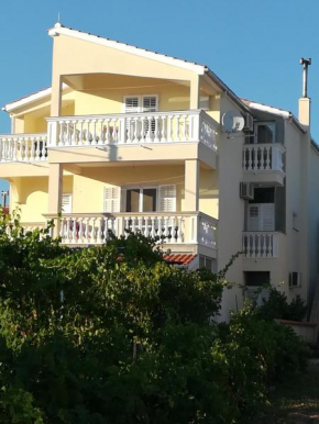 Apartments Vinka